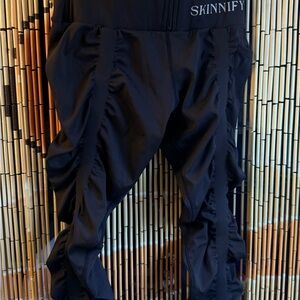 SKINNIFY Black Resistance Band Leggings Corset Waist